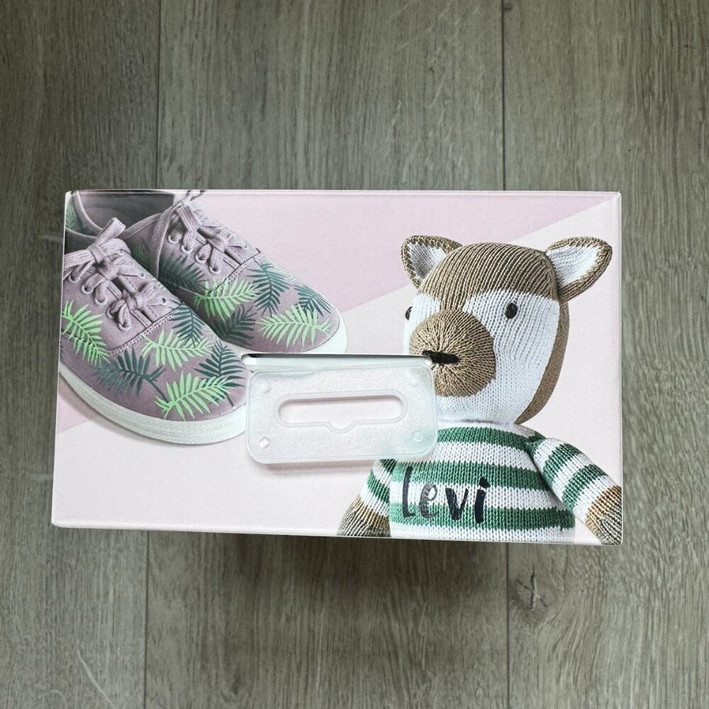 Cricut EasyPress Mini, Raspberry Compact Handheld Heat Press Machine - Picture 4 of 4